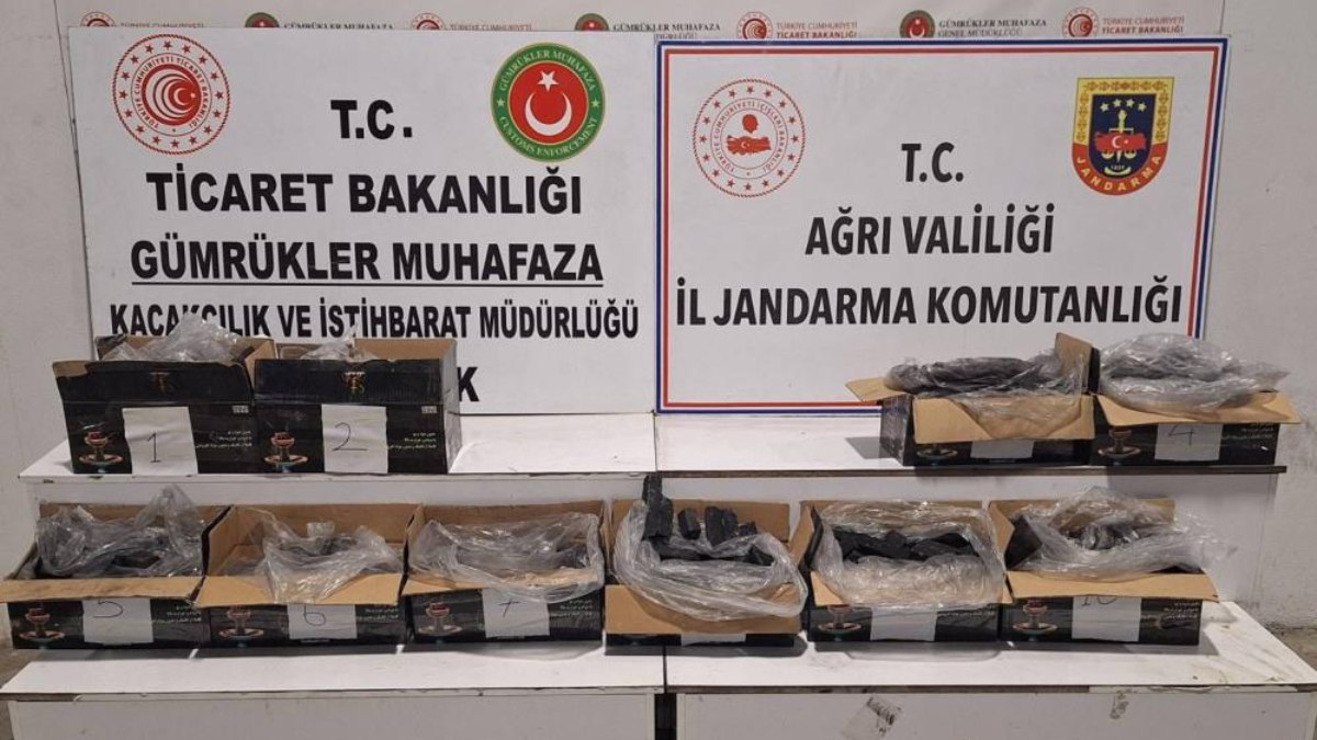 Ağrı’da zehir tacirlerine operasyon!